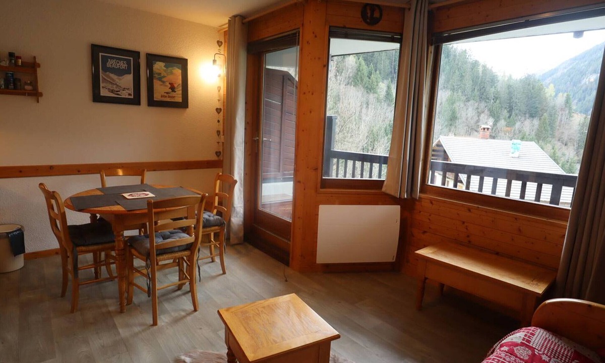 Beaufort Apartment | Bright 2* apartment 33m² with balcony, for 6 people in Arêches-Beaufort