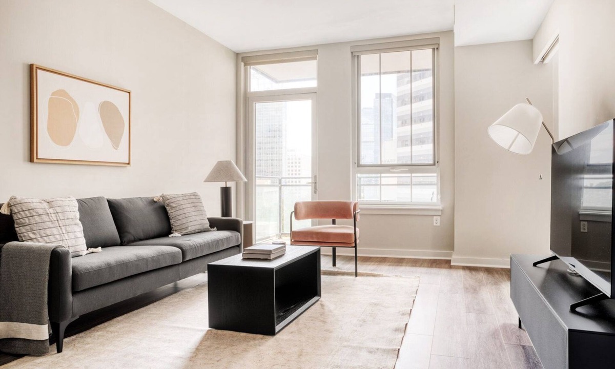 Bethesda Apartment | Bright Bethesda 1BR w/Gym, W/D & Lounge, steps to Metro, by Blueground