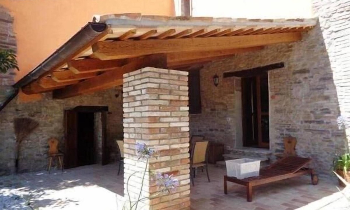 Urbino House | Ca Piero - Country house in Italy with pool for 12 pers