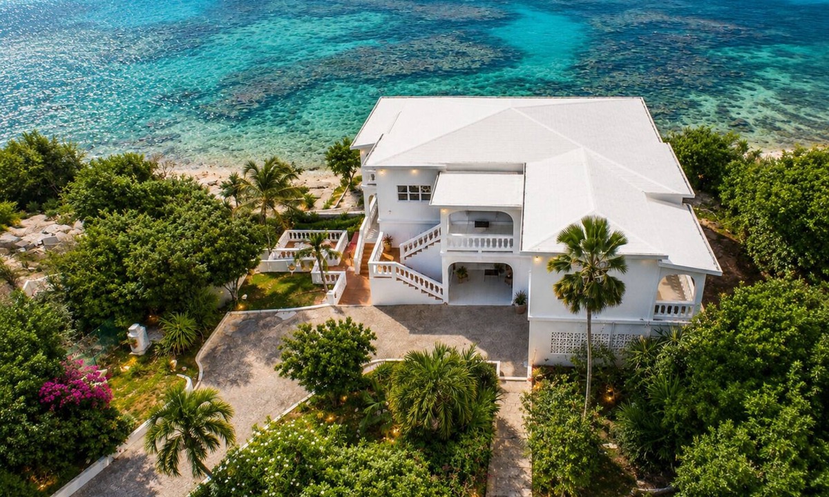 Island Harbour Villa | Caribbean Rhapsody Oceanfront Villa with Amazing Snorkeling!