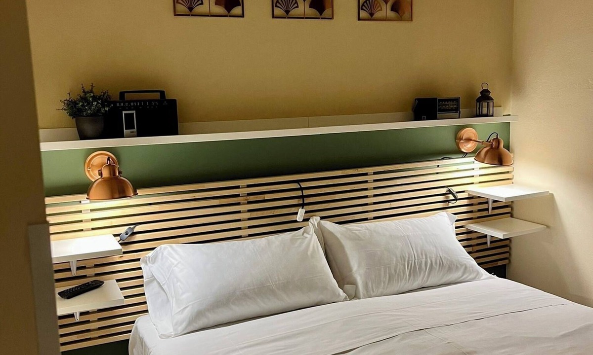 Mezzago Apartment | CASA AIDA B&B by Opera House