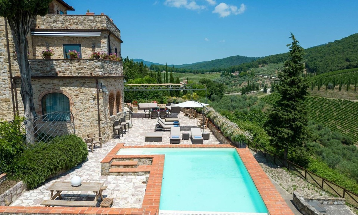 Gaiole in Chianti Villa | Casa Boccaccio, Gaiole in Chianti, Siena and Chianti