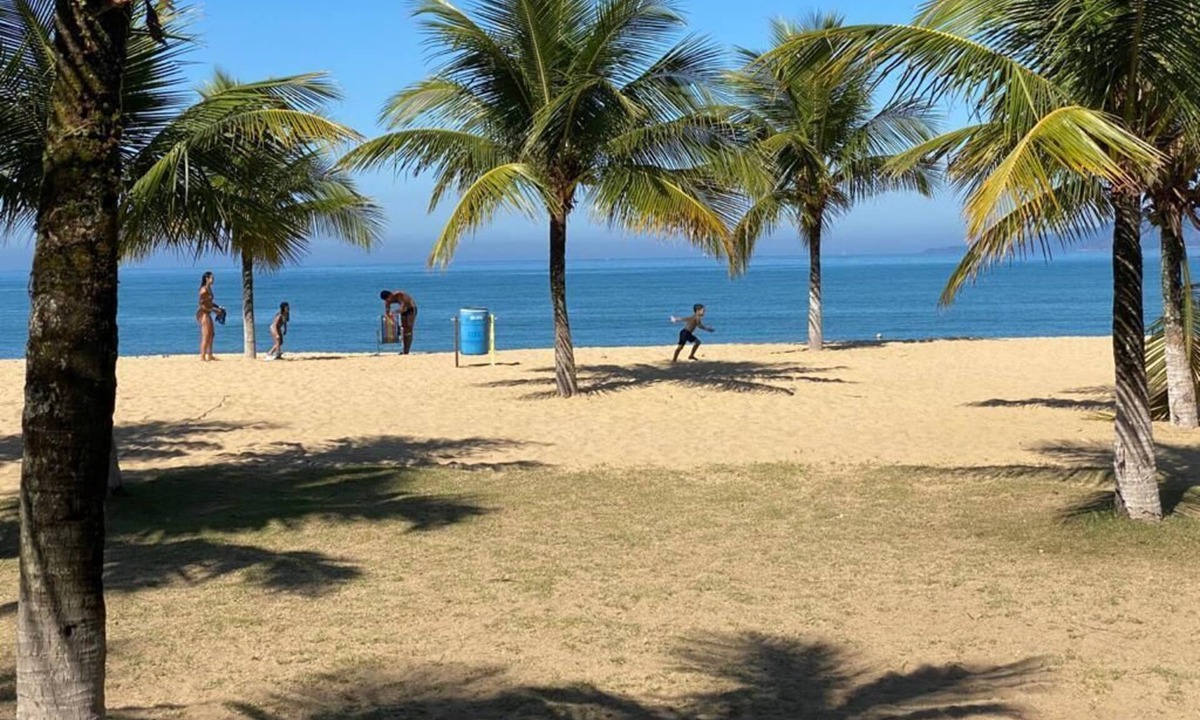 Garatucaia House | Casa Aconchegante, 3 qts 1 no Térreo; Piscina; Bem Pertinho da Praia!