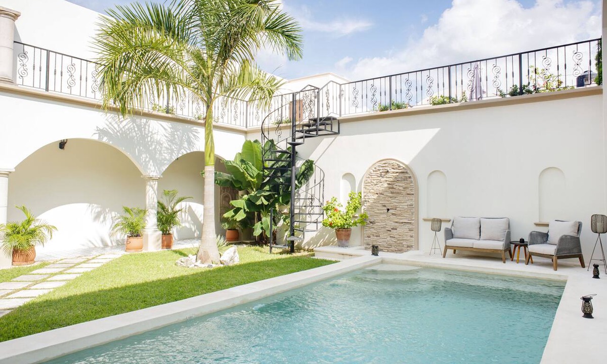Colonia Adolfo Lopez Mateos Condo | Casa Ixchel 1 | A Modern Mexican Oasis in Cozumel
