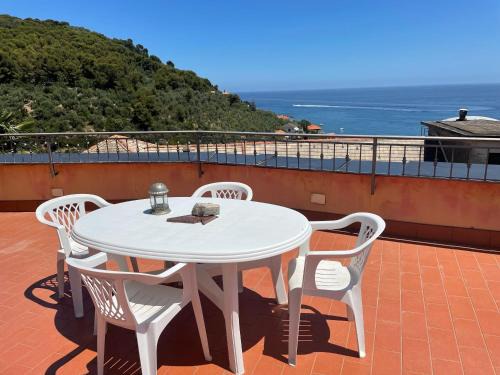 Cervo Apartment | Casa Maria Terrazza sul mare con vista panoramica a Cervo