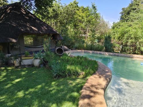 Madeteleli Apartment | Cave View Cottages - Silo cottage