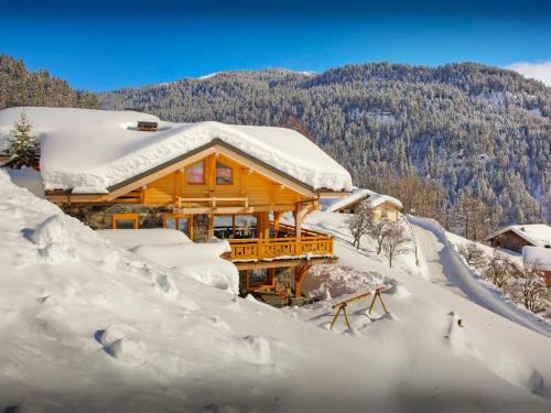 La Giettaz Ski Chalet | Chalet Crechoua - OVO Network