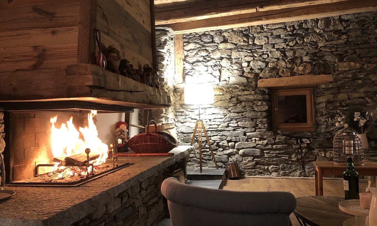 Seez Ski Chalet | Chalet in the heart of the Haute Tarentaise. Sleeps 11-13