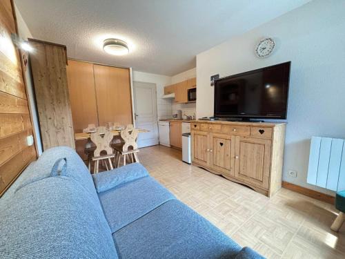 Flumet Apartment | Charmant appartement pour 4 personnes au pied des pistes avec piscine - FR-1-505-110