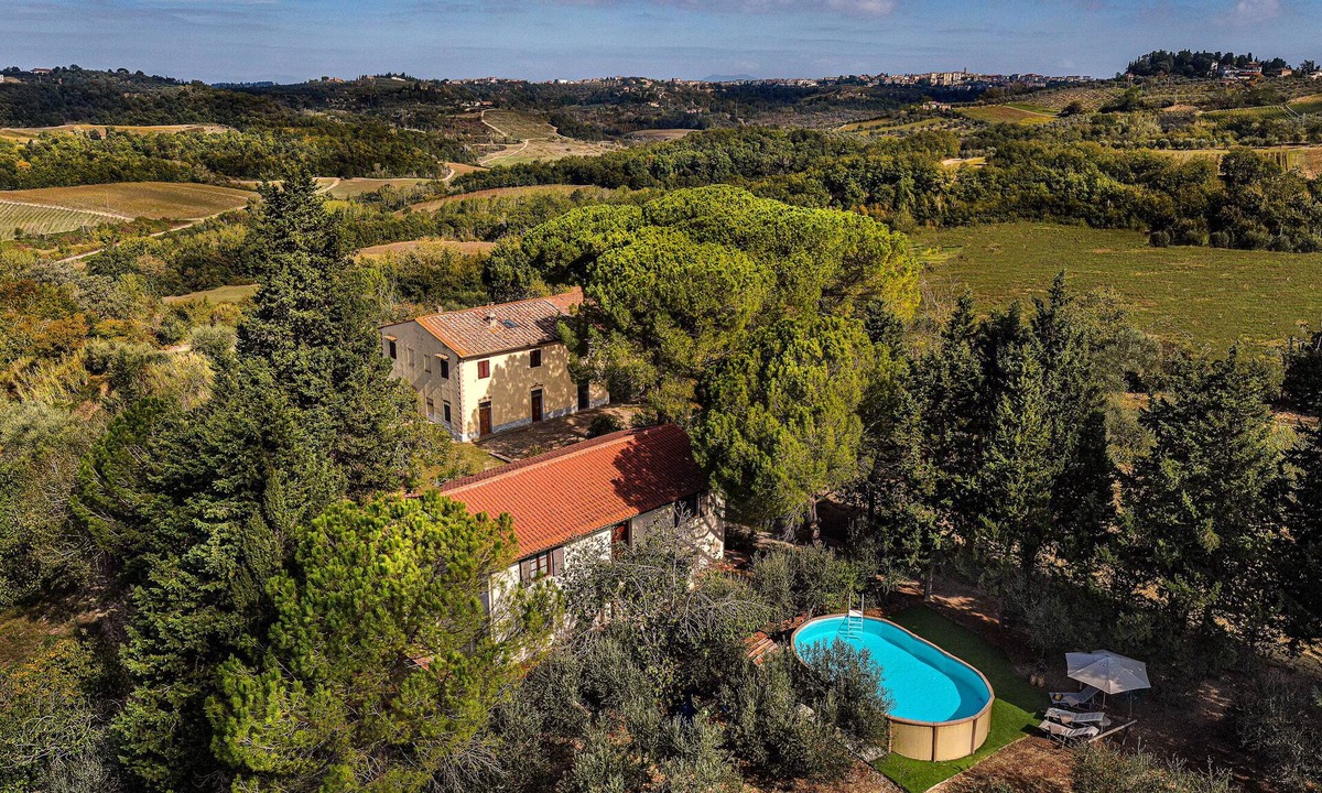 Montespertoli House | CHARMING 4BR BARN WITH PRIVATE POOL & WONDERFUL VIEWS, IN GREAT TUSCAN LOCATION!