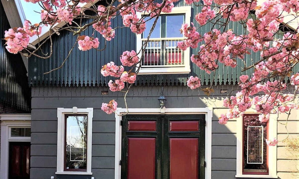 Beets Apartment | Charming and luxuriously furnished coach house on the Beemster ring canal
