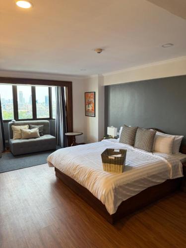 Nana Apartment | Chic Bangkok Escape & Fast Wifi