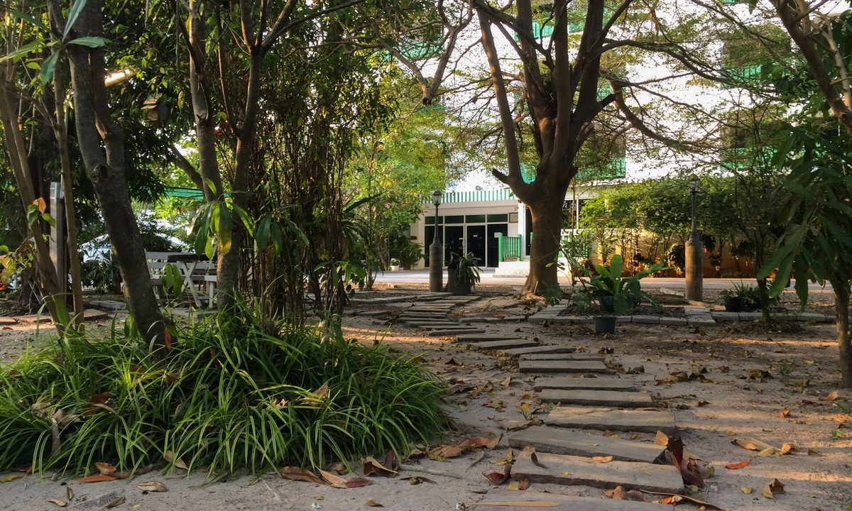 Noen Phra Hotel | Chomdao Hotel