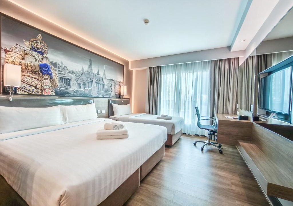 Nana Hotel | Citrus Sukhumvit 11 by Compass Hospitality