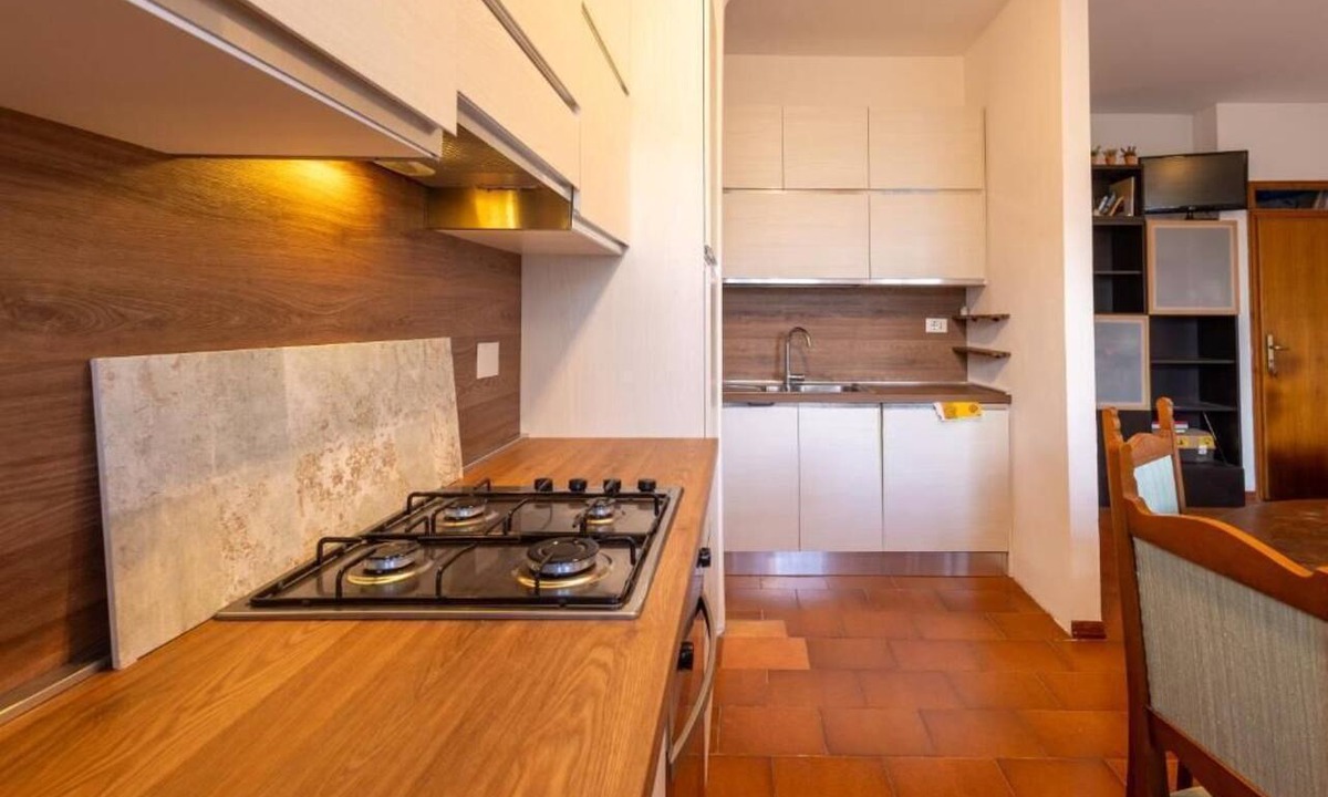Ronchi Apartment | Claudia Flat - near the beach & parking