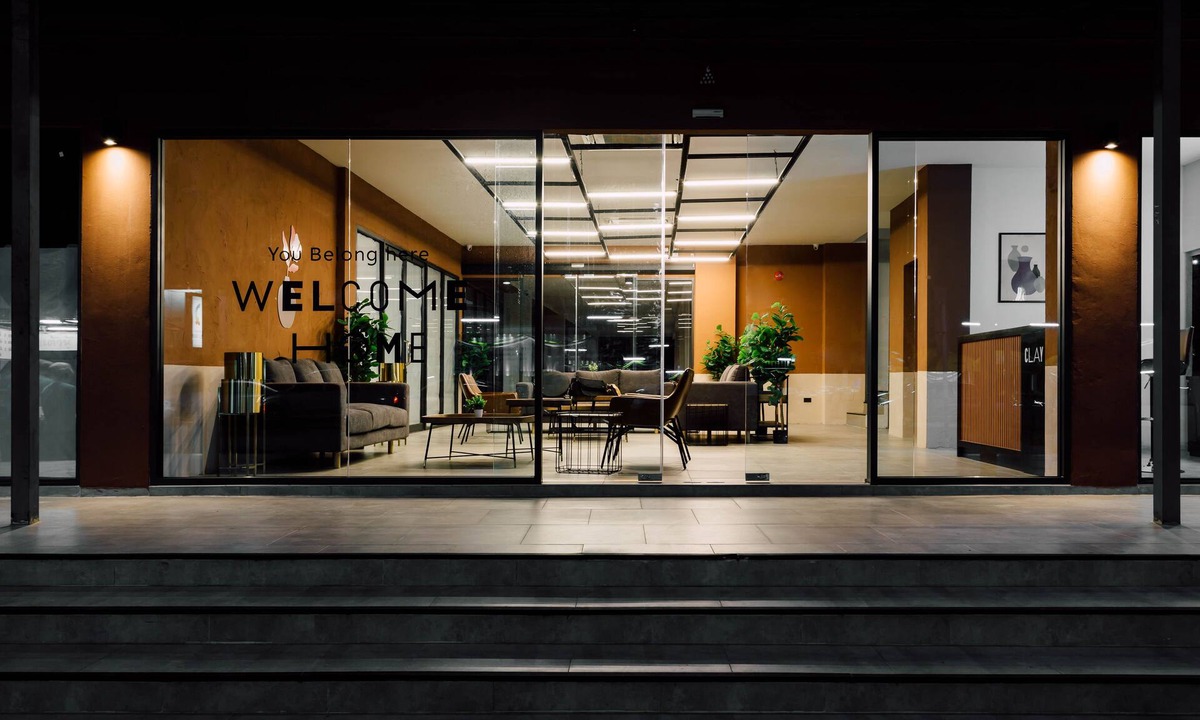 Mak Khaeng Hotel | Clay Udonthani