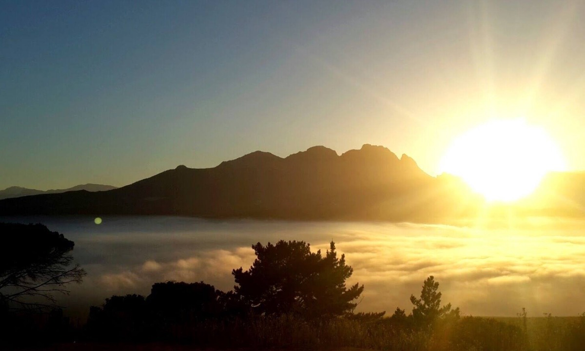 Stellenbosch House | Cloud 9 .a bit of heaven away from home