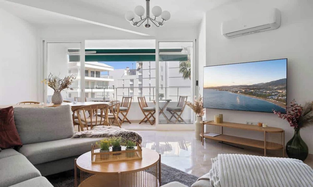 Torreblanca Condo | Colina Blanca family apt by Costarentals - Ref 23