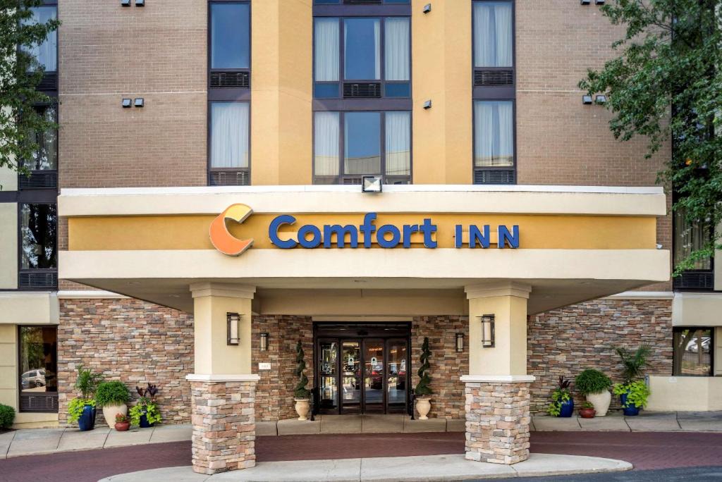Gaithersburg Hotel | Comfort Inn Shady Grove - Gaithersburg - Rockville