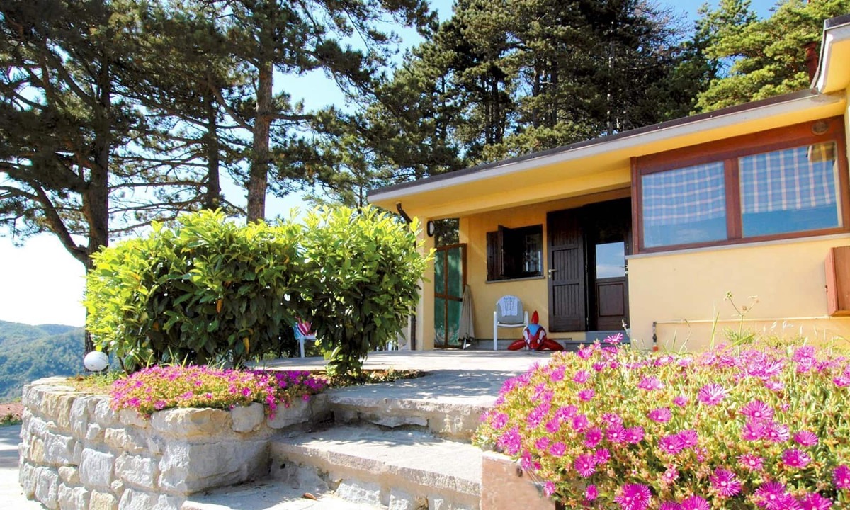 Palazzuolo sul Senio House | Comfortable home with terrace, located in nature