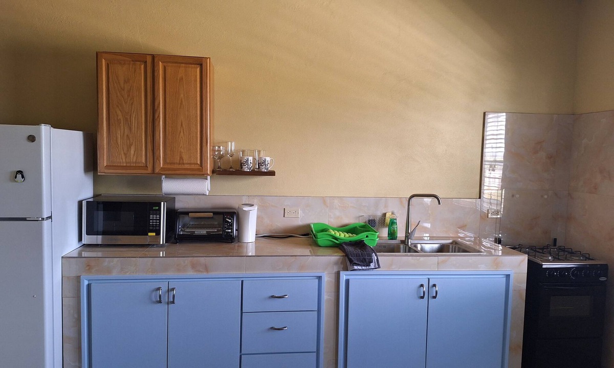 Island Harbour Apartment | Cozy 1-bedroom fully furnished apartment located in Island Harbour, Anguilla.