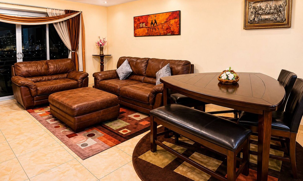 Port of Spain Condo | Cozy 2BR Condo Welcoming Retreat Secure