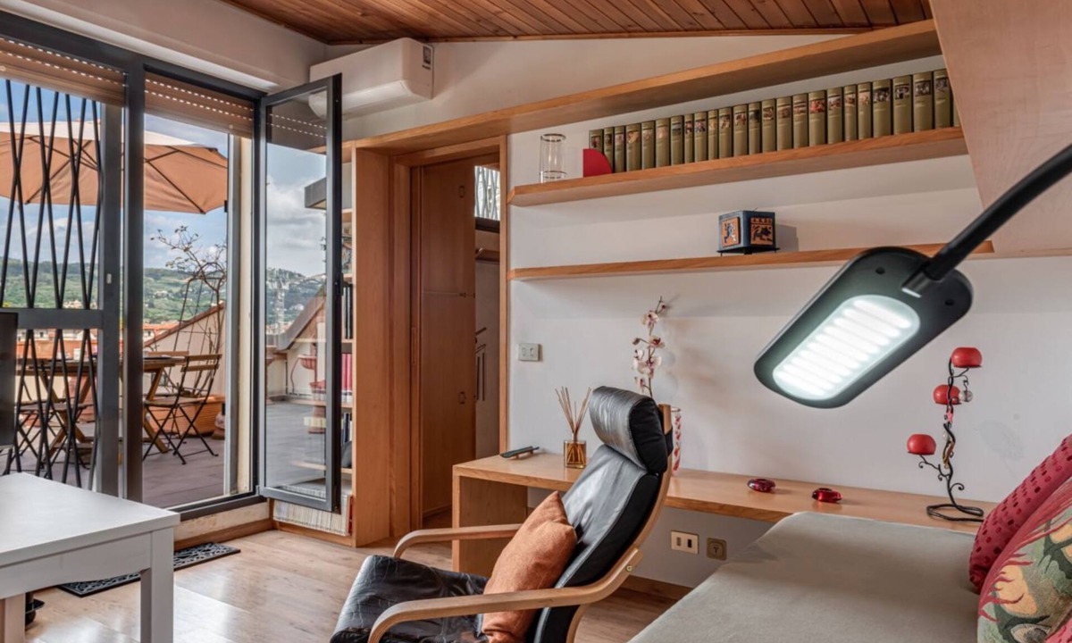 Coverciano Apartment | Cozy apartment with a panoramic terrace overlooking Florence! The living area with a windowed kitchenette and single sofa bed offers comfort and practicality. The double bedroom with a private bathroom ensures privacy and relaxation. The kitchen is equip