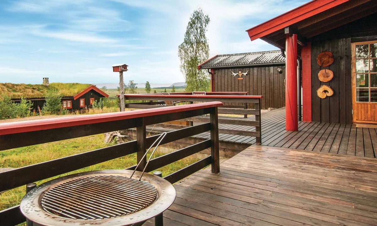 Ljordal House | Cozy, family-friendly vacation home in a fantastic location.