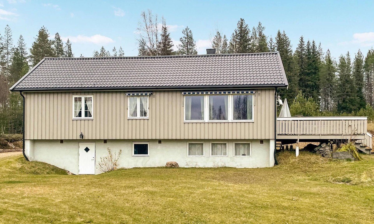 Trysil House | Cozy home in østby with WiFi