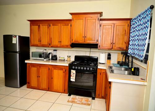 Diamond Apartment | Cozy one bedroom & Car rental apartment