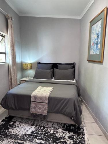 Weltevredenpark Apartment | Cozy pool side cottage