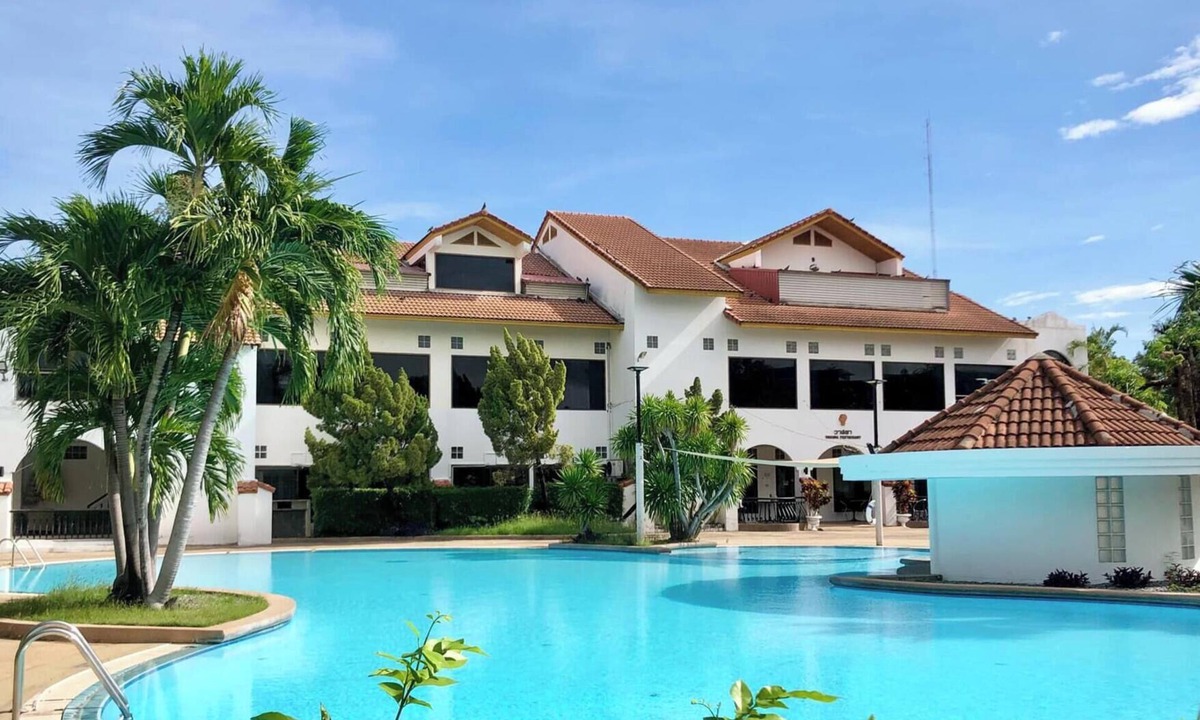 Lop Buri Hotel | DadD Resort by Lopburi Inn Resort