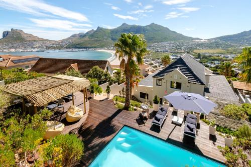 Scott Estate Villa | Défren House - Villa with panoramic view and pool, optional housekeeping and private service in Hout Bay