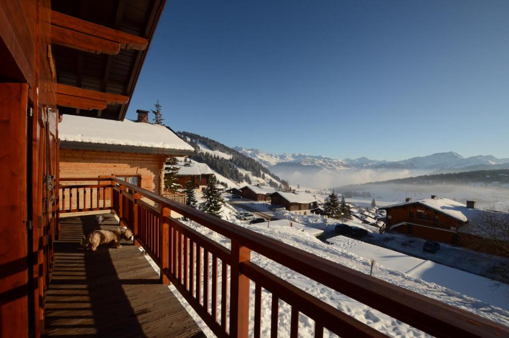 Les Saisies Ski Chalet | Demi Chalet duplex La Pierra Menta Les Saisies 6 pers 3 chambres