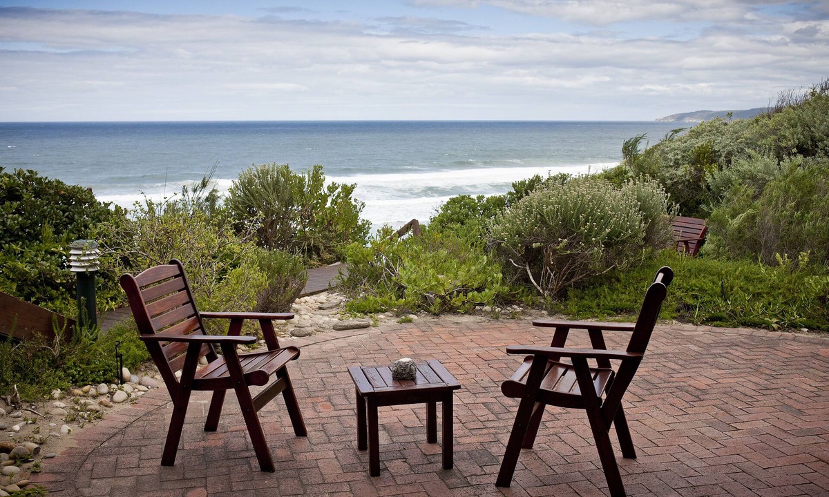 Wilderness Beach House | Dolphin Dunes Guest House