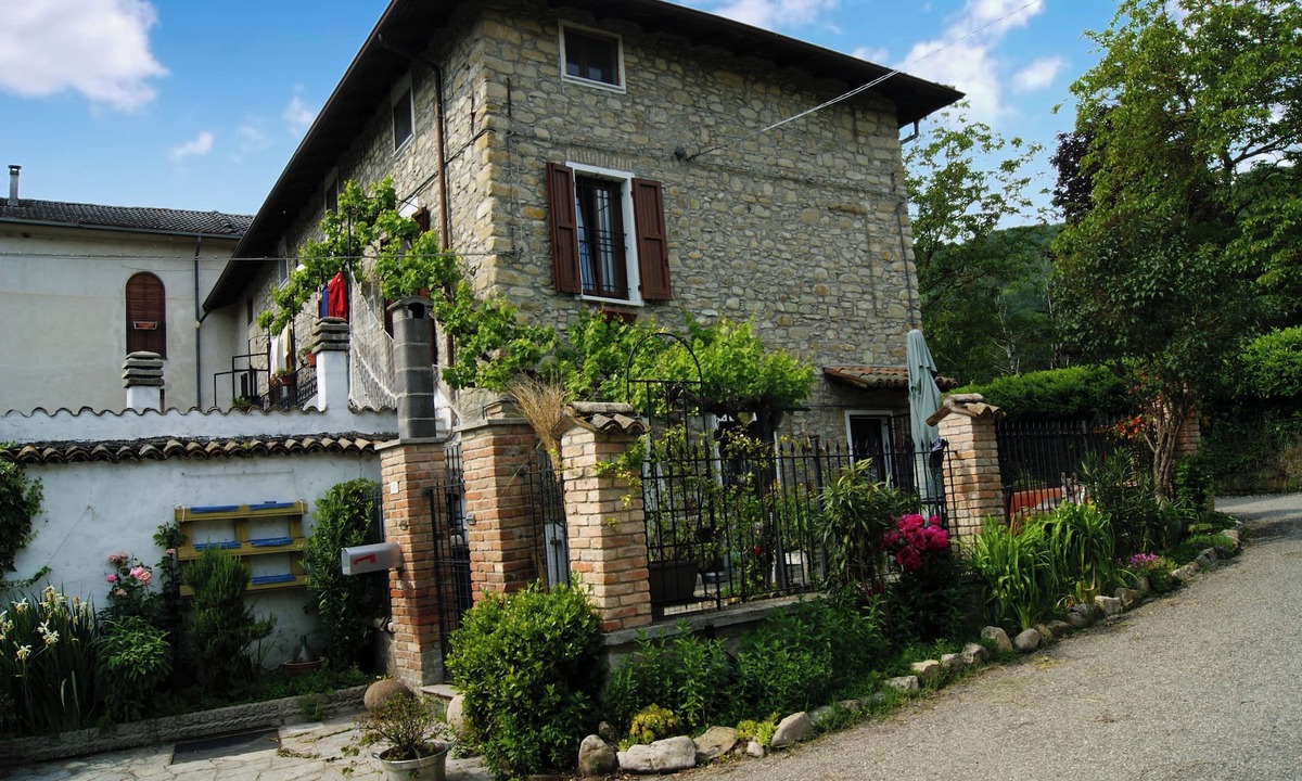 Cecima Bed & Breakfast | Dulcius ex asperis - bed & breakfast