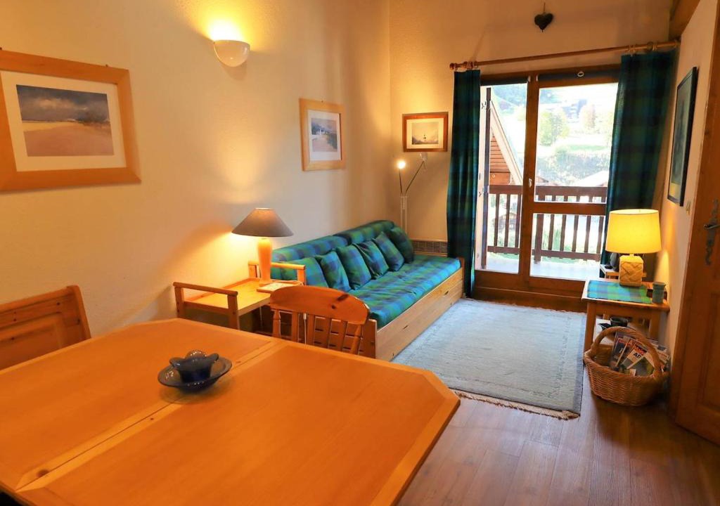 Areches Apartment | Duplex cosy et spacieux avec piscine et balcon proche des pistes pour 4-5 personnes à Arêches-Beaufort - FR-1-342-171