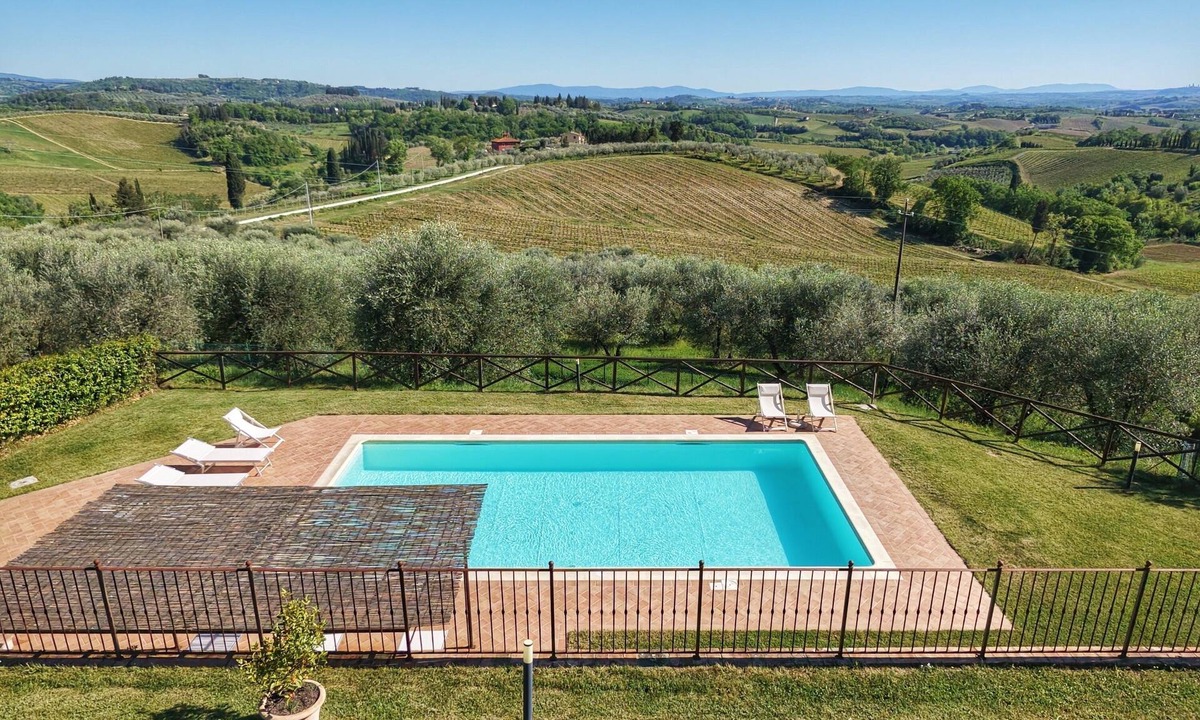 Certaldo Villa | Entire panoramic villa with private pool in the heart of Tuscany! + Wedding