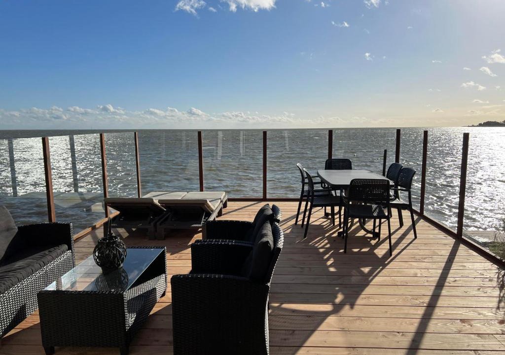 Bovenkarspel House | Exclusieve vakantievilla * Markermeer