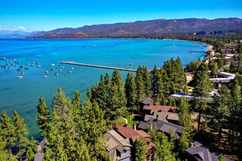 Sierra Shores Villa | Exclusive Lakefront with AC Near Heavenly PEAK SS11