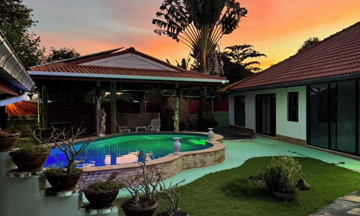 Rayong Villa | Exclusive Villa - 1 or 2 bedrooms - with private pool, close to beach