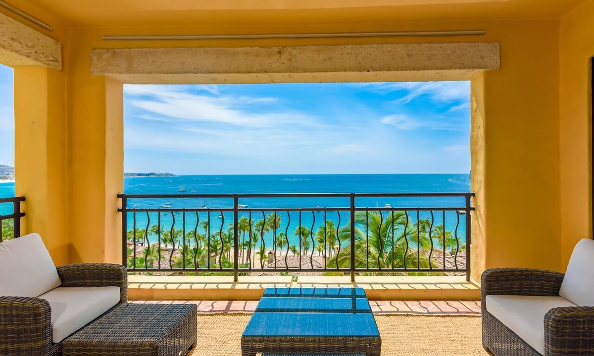 El Medano Ejidal Condo | Fabulous 3-Bedroom! Bldg #4, 5th Floor, Spectacular views!
