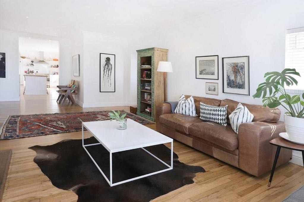 Westcliff Apartment | Fairview Vintage I Ocean View Small Pets