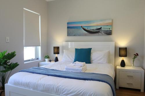 Balga House | Family 3 Bedroom near Beaches and City