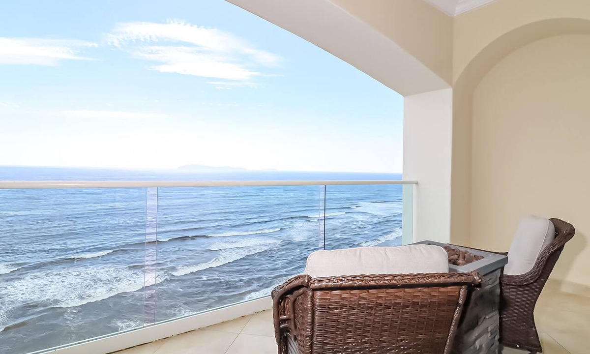 La Joya Condo | Family Retreat/Beach Access/Mar Y Sol Condo/Rosarito/Free Parking