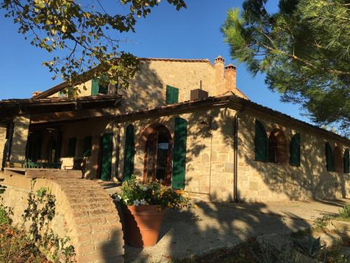 Chianni House | Farmhouse in Pisan Hills with Pool