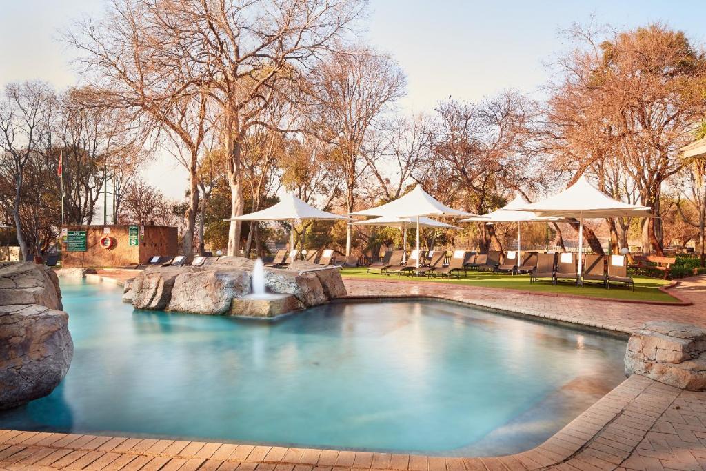 Hartbeespoort Hotel | First Group Magalies Park