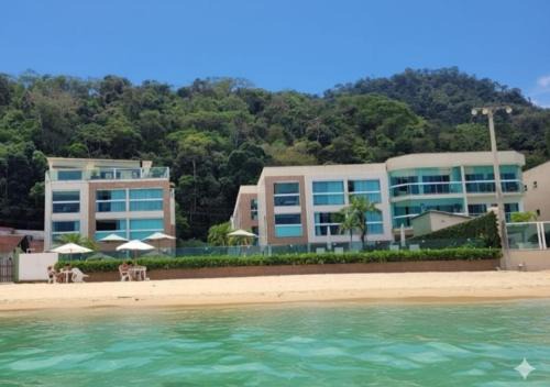 Vila Velha Apartment | Flat pe na areia em Angra dos Reis Praia Grande