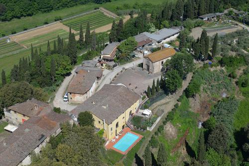 Santa Maria a Monte House | Fortezza di Pozzo