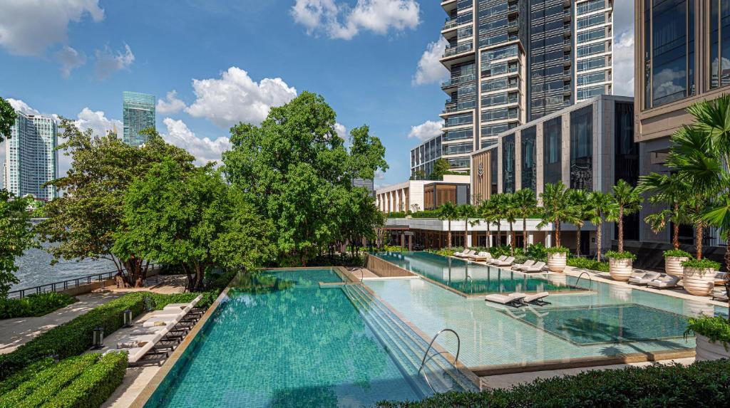 Yan Nawa Hotel | Four Seasons Hotel Bangkok at Chao Phraya River
